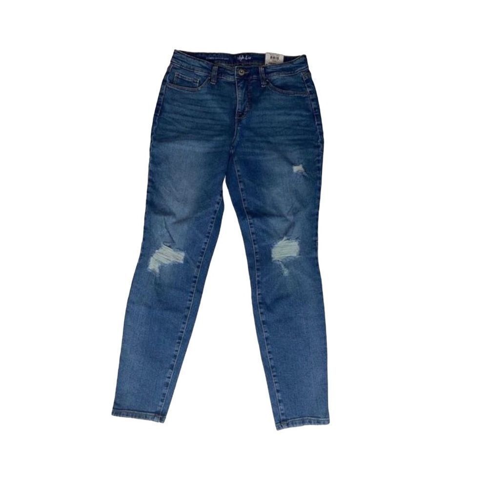 Style & Co. Skinny Mid Rise Lawrence Destructed Curvy Jeans 4 NWT